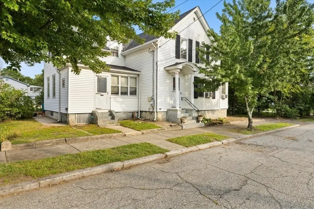 94 Stamford Ave, Providence, RI 02907 - #1