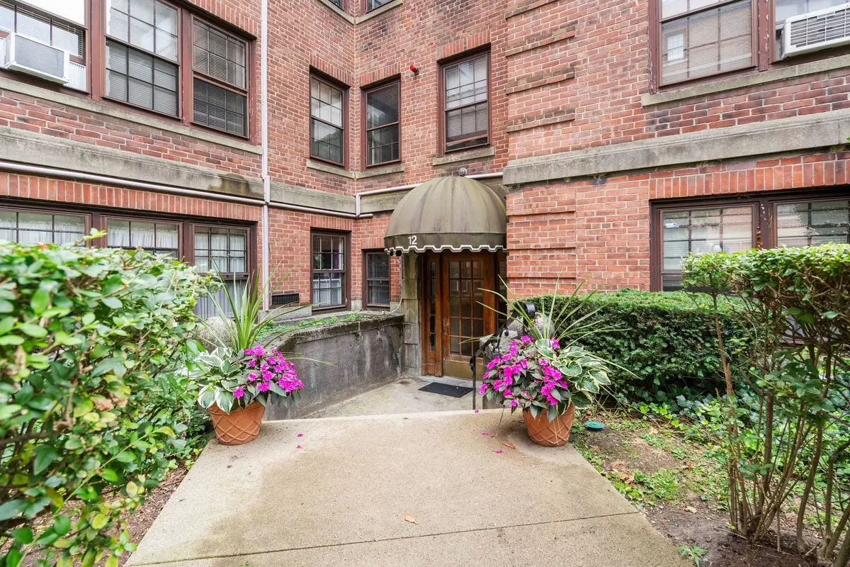 12 Kilsyth Terrace #33, Boston, MA 02135 - #1