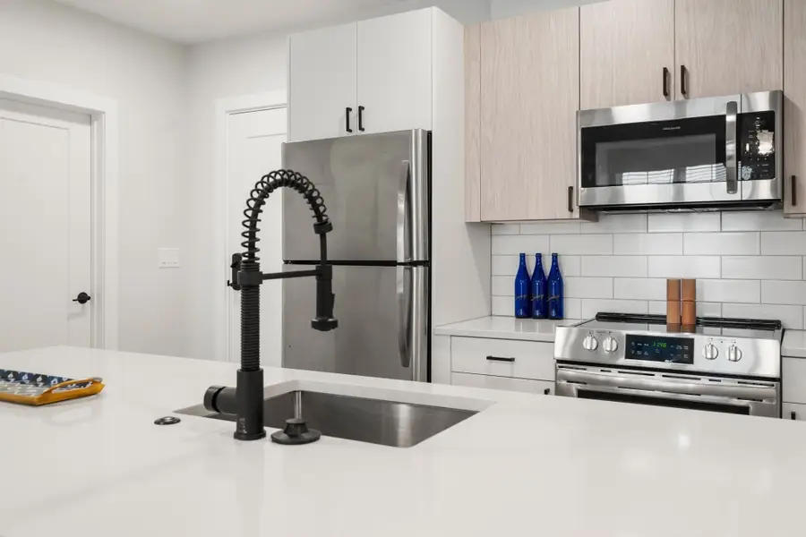 10 Somerset #U.305, Winthrop, MA 02152 - #3