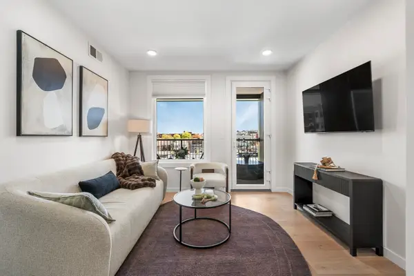 2 Maverick Square #405, Boston, MA 02128