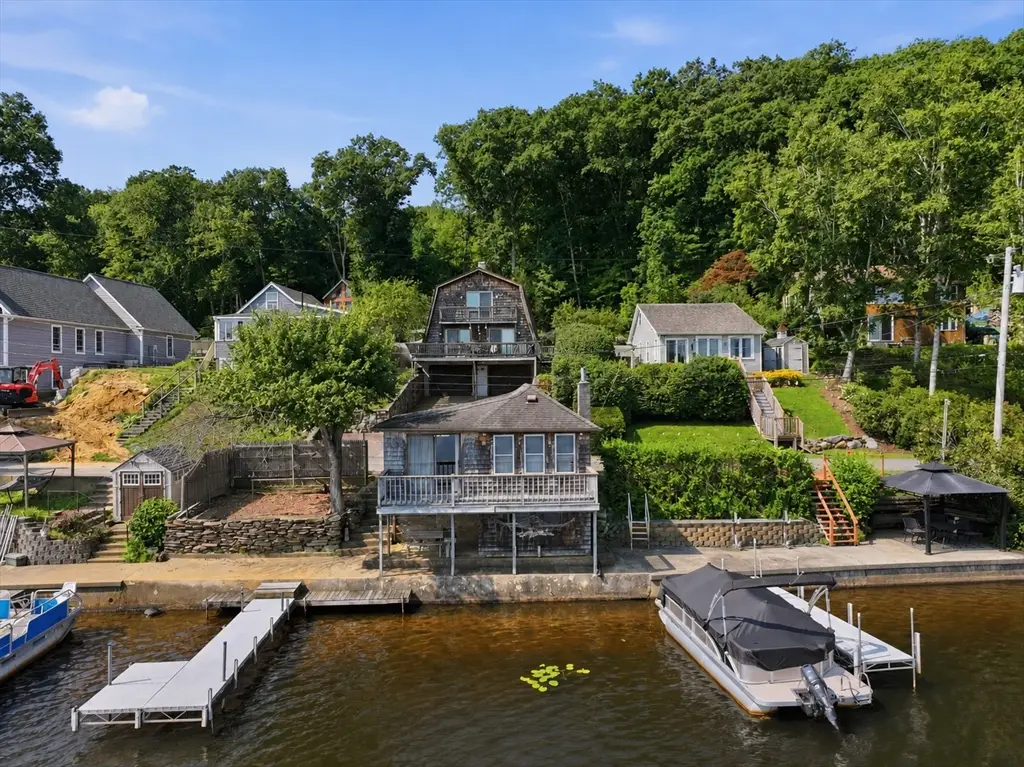 21-22 Beach Drive, West Brookfield, MA 01585 - #1