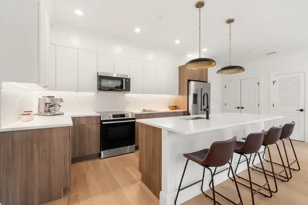 228 Washington Street #3, Boston, MA 02135
