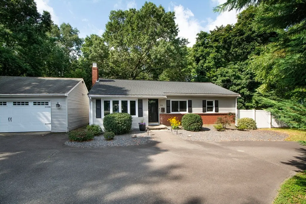504 Page Street, Avon, MA 02322 - #1