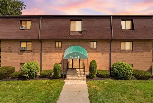 2 Karena Drive #12, Taunton, MA 02780