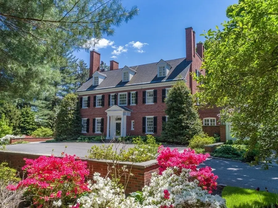 71 Sears Road, Brookline, MA 02445 - #2