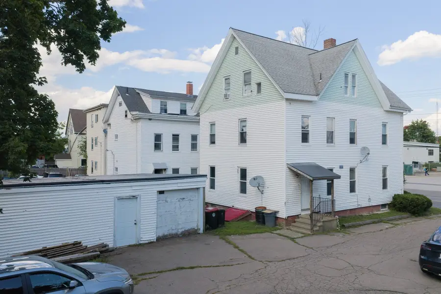 557 Montello St, Brockton, MA 02301 - #2