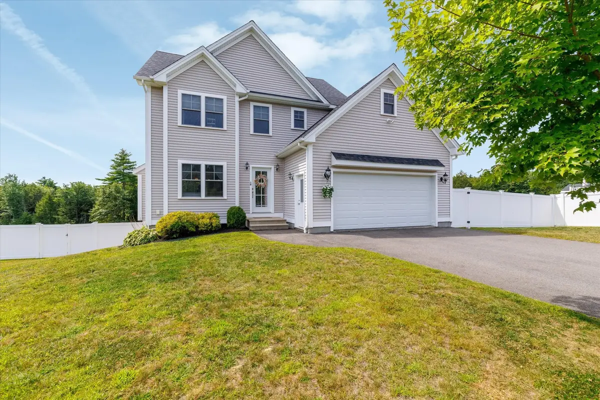 19 Lighthouse Ln, Westminster, MA 01473 - #1