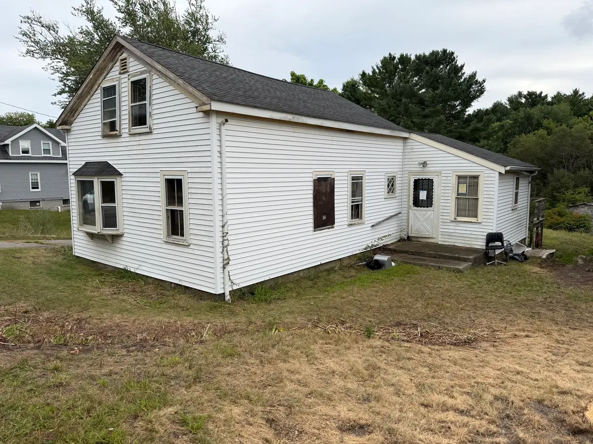 239 Sandwich Rd, Wareham, MA 02571 - #1