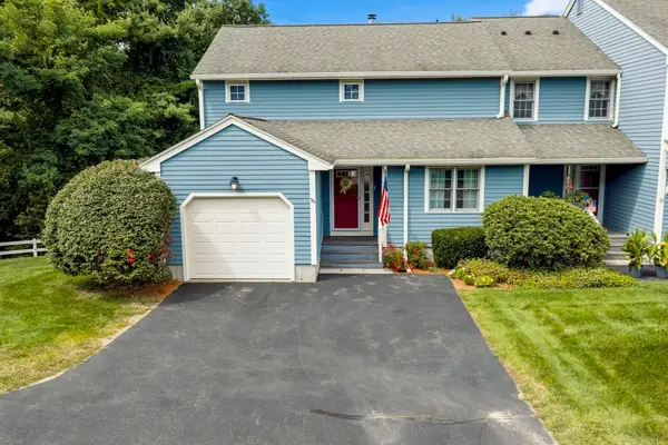 36 Betsy Ross Cir #36, Sturbridge, MA 01566