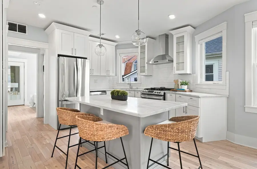 42 Prichard Ave #A, Somerville, MA 02144 - #3