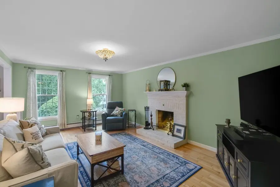 29 Townline Rd, Franklin, MA 02038 - #3