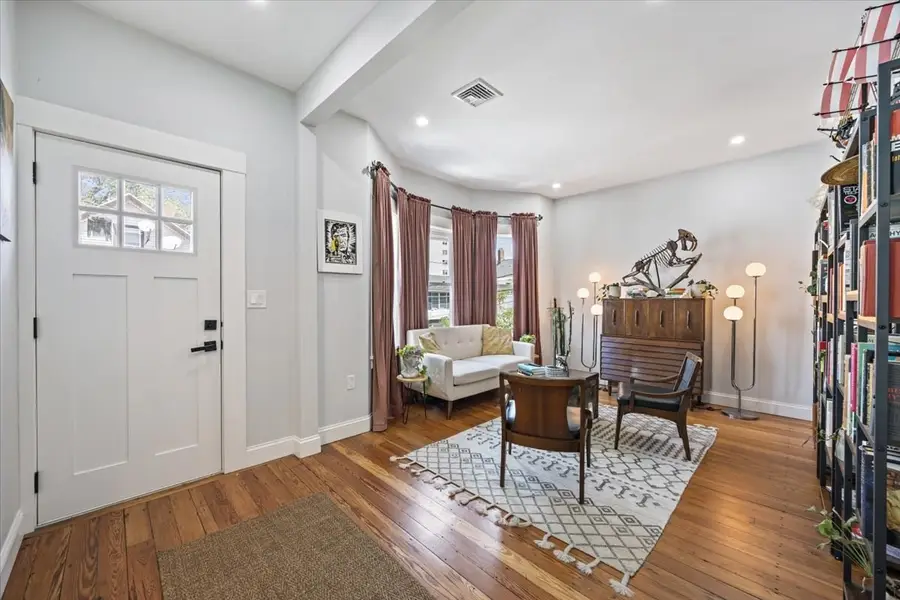 46 Addison St #2, Chelsea, MA 02150 - #3