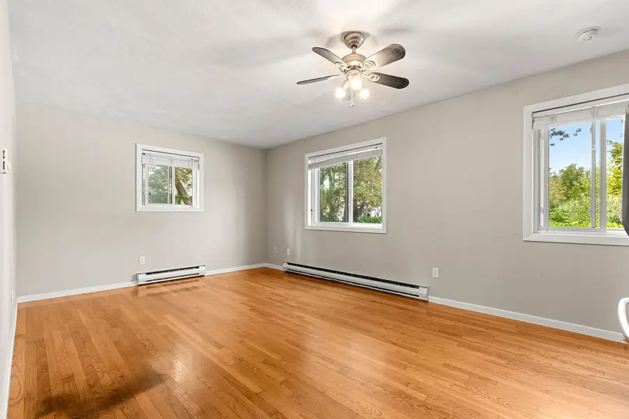 16 Cleveland Place #8, Gloucester, MA 01930 - #2