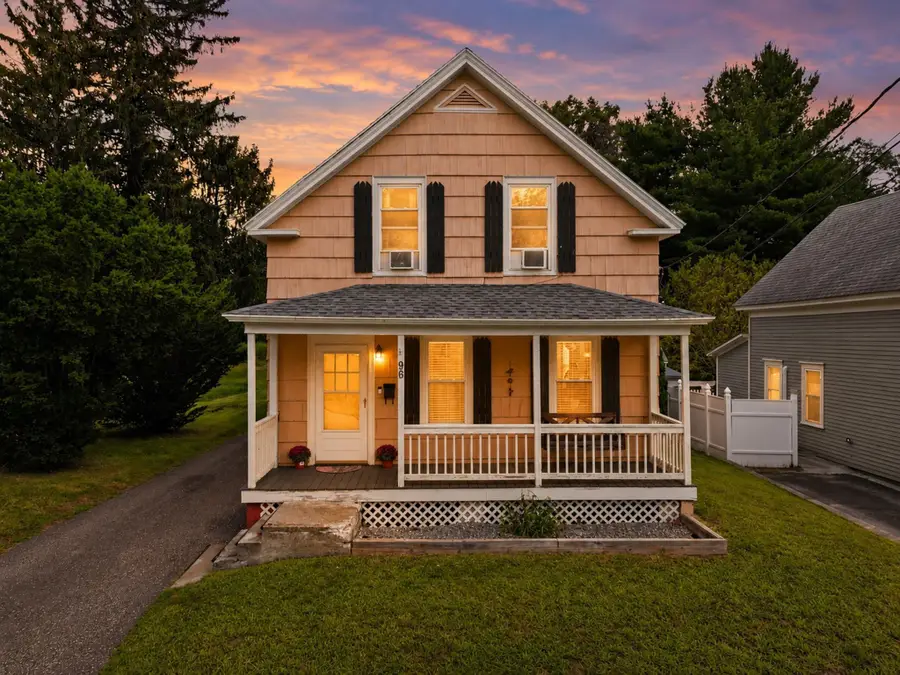 96 Apricot St, Worcester, MA 01603 - #2