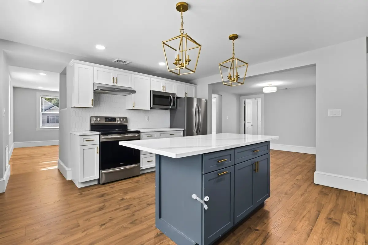 42 School St #2, Salem, MA 01970 - #1