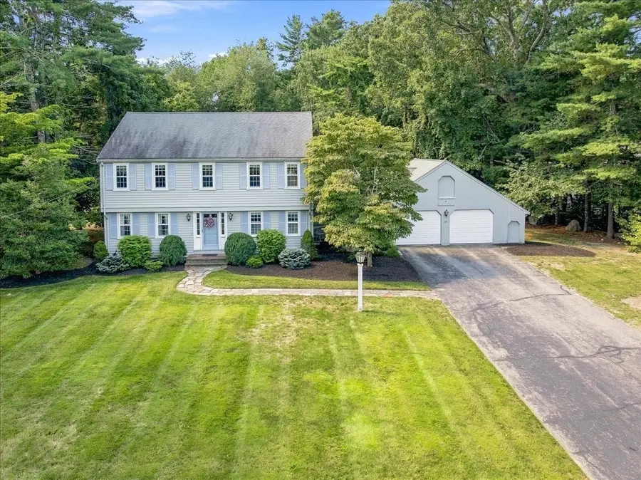 293 Mayflower Cir, Hanover, MA 02339 - #3