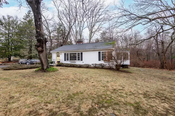 30 Woodland Rd, Ashland, MA 01721