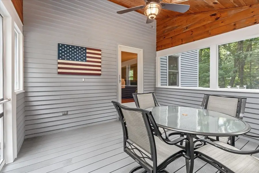 32 Maple St, Norfolk, MA 02056 - #3