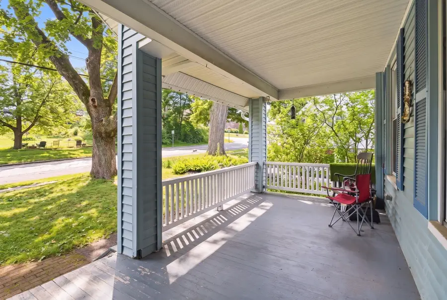 209 Green St, Gardner, MA 01440 - #3