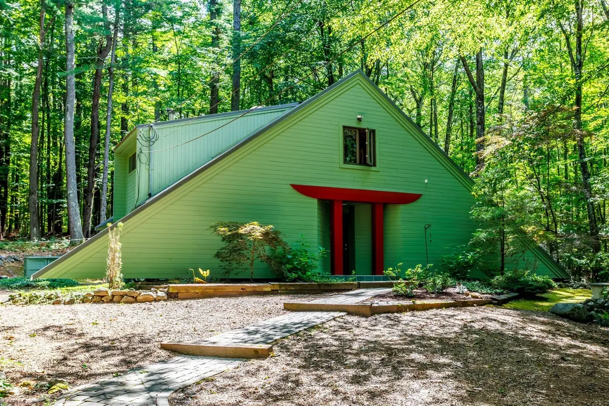 23-25 Hog Hill Rd, Pepperell, MA 01463 - #1