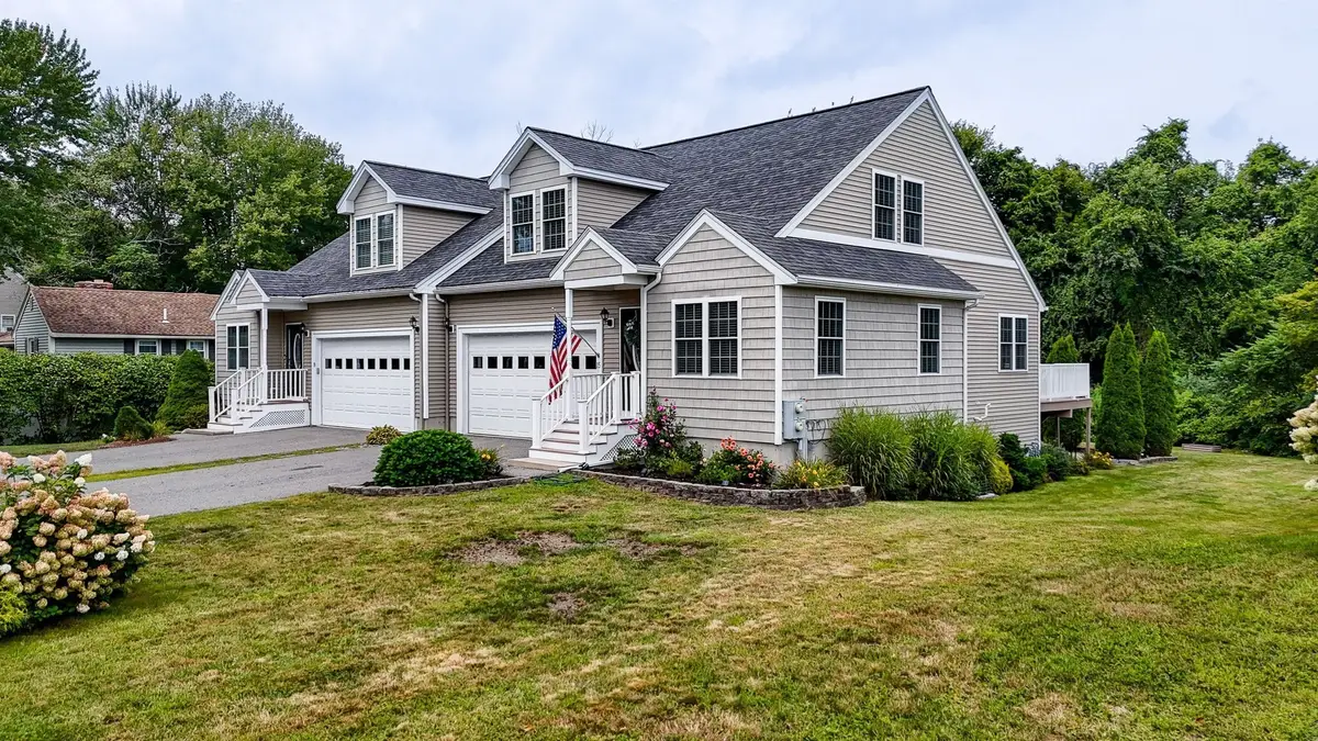 15 Whitney St #15, Haverhill, MA 01832 - #1