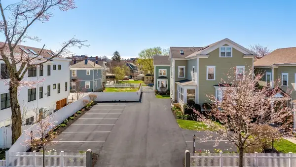 121 E Cottage St #U-4, Boston, MA 02125