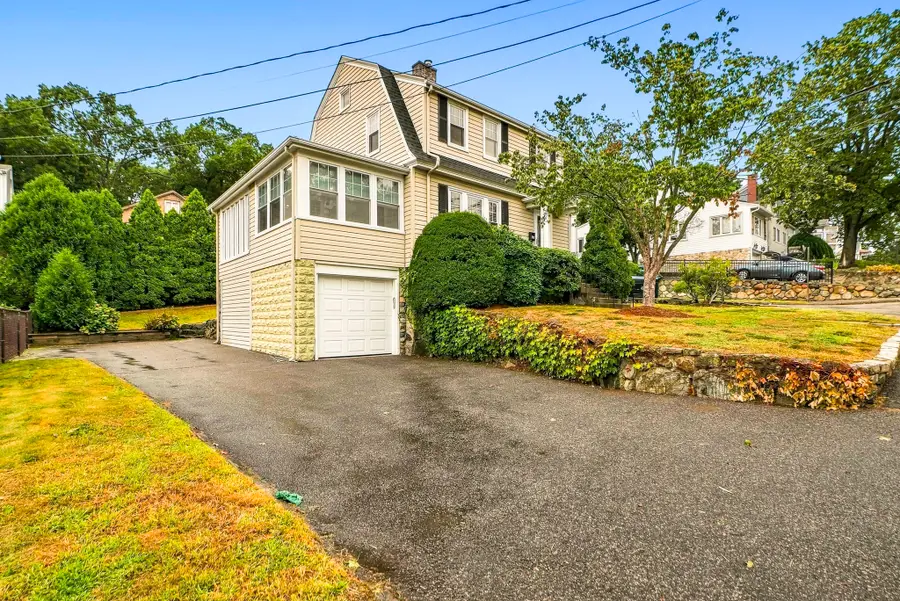 46 Prentice St, Waltham, MA 02451 - #3