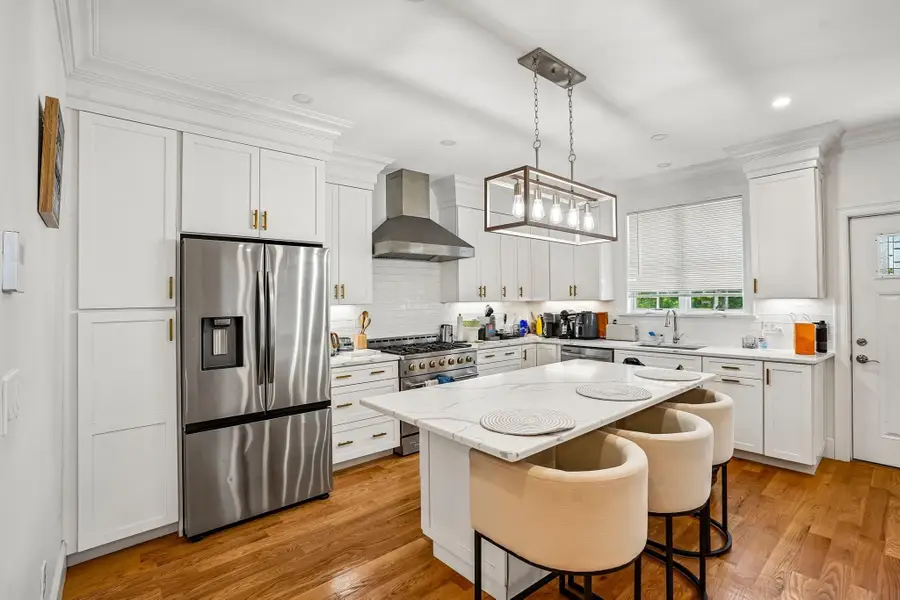 41 Union St #B, Weymouth, MA 02190 - #2