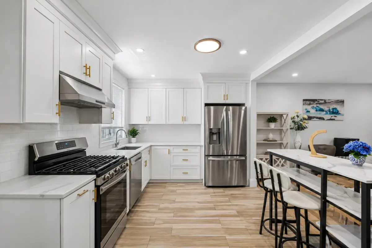 41 Union St #A, Weymouth, MA 02190 - #1