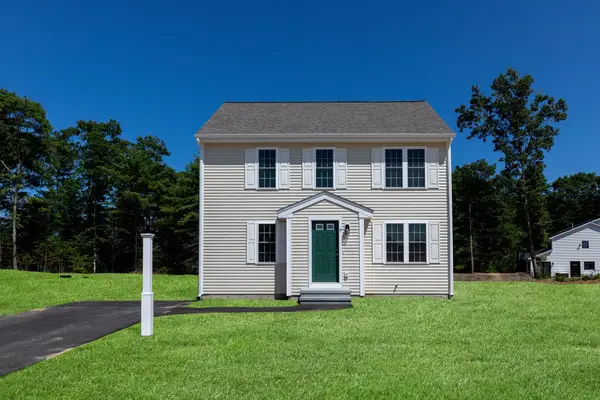 44 Bumblebee Dr., Plymouth, MA 02360