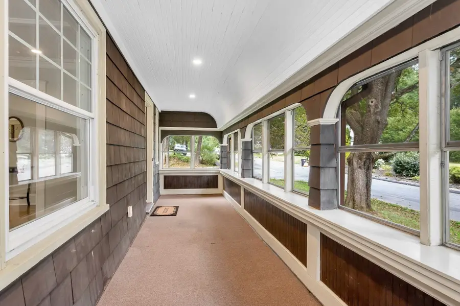 30 Woodrow Ave, Haverhill, MA 01830 - #2