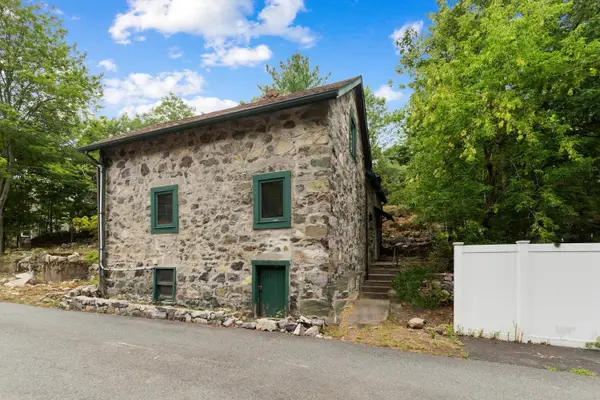 29 Beachview Terrace, Malden, MA 02148