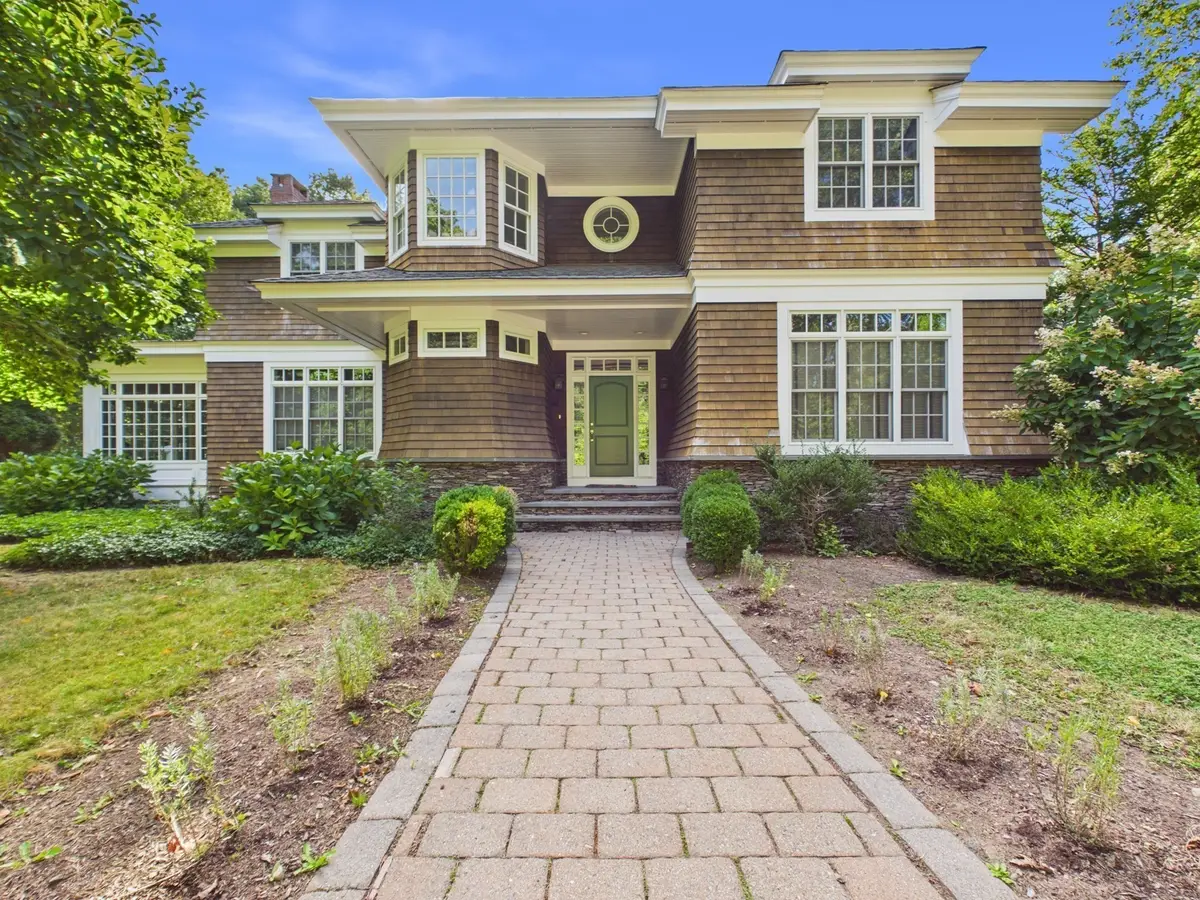 218 Pine St, Rehoboth, MA 02769 - #1