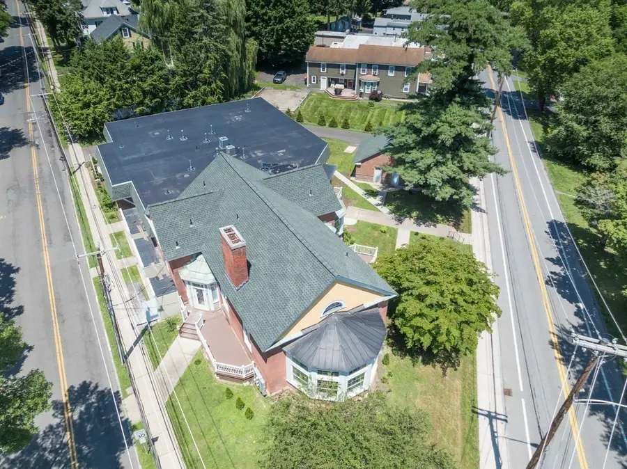27 Bardwell St. #4, South Hadley, MA 01075 - #2