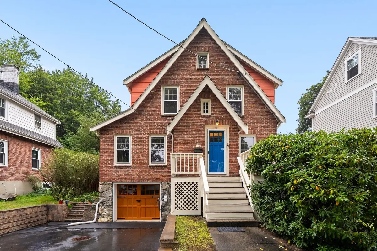 21 Valentine Road, Arlington, MA 02476 - #1
