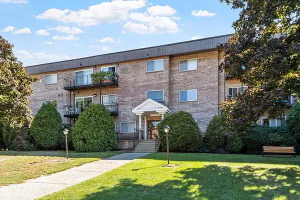 181 Littleton Road #340, Chelmsford, MA 01824