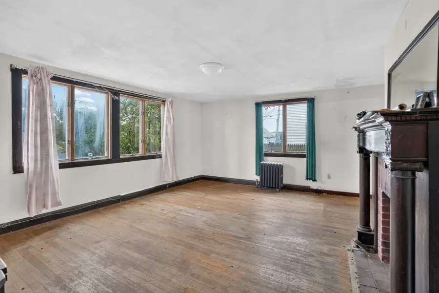 21 Sachem St, Lynn, MA 01902 - #3