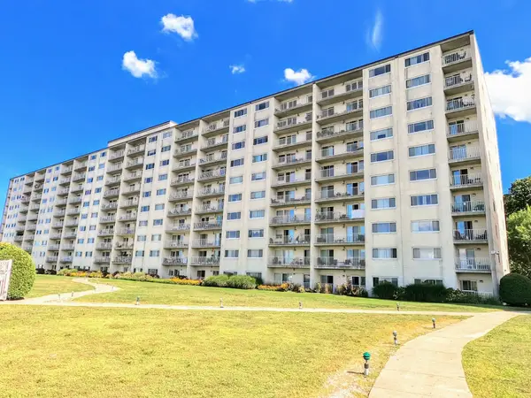 200 Cove Way #513, Quincy, MA 02169