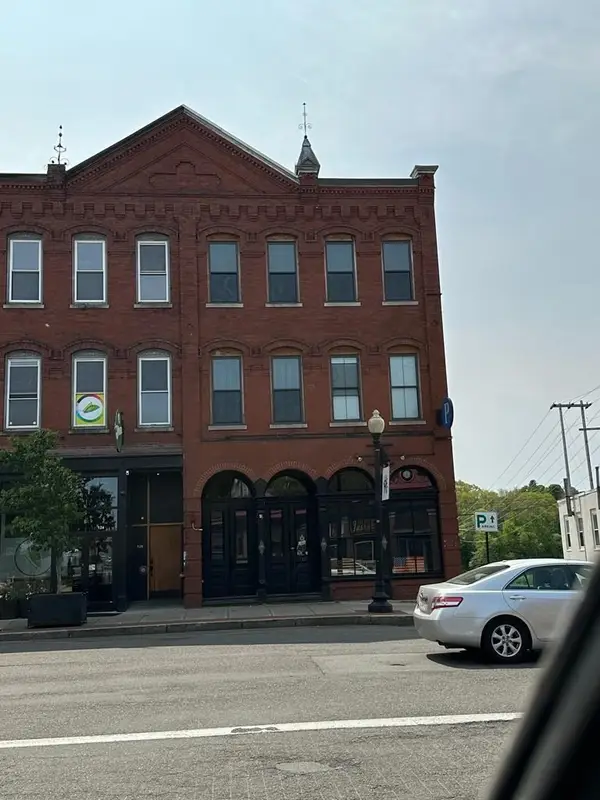 128-130 Washington St, Haverhill, MA 01832