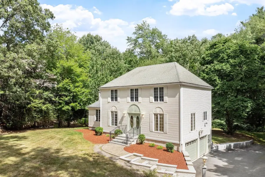 10 Zeus Drive, Chelmsford, MA 01824 - #2