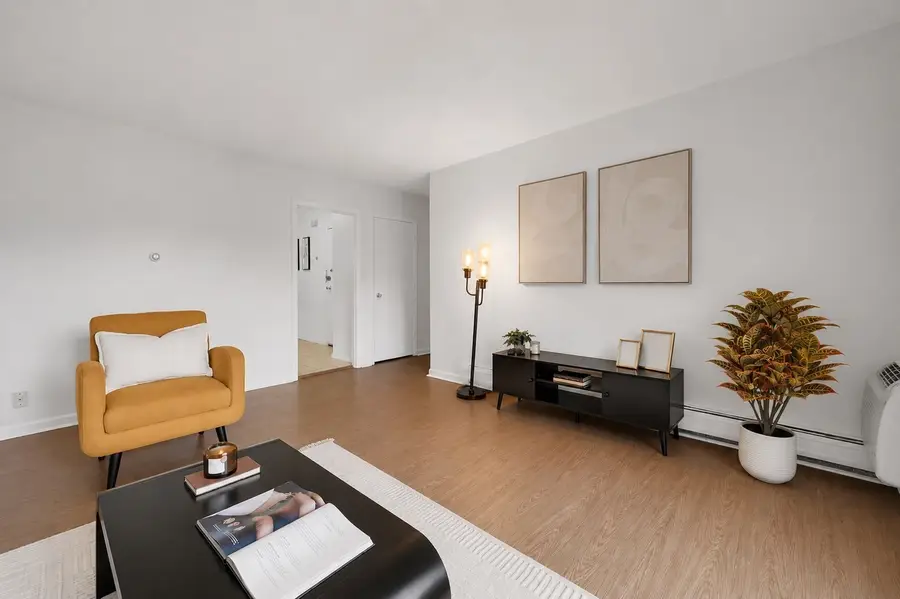 35 Westgate Rd #6, Chestnut Hill, MA 02467 - #3