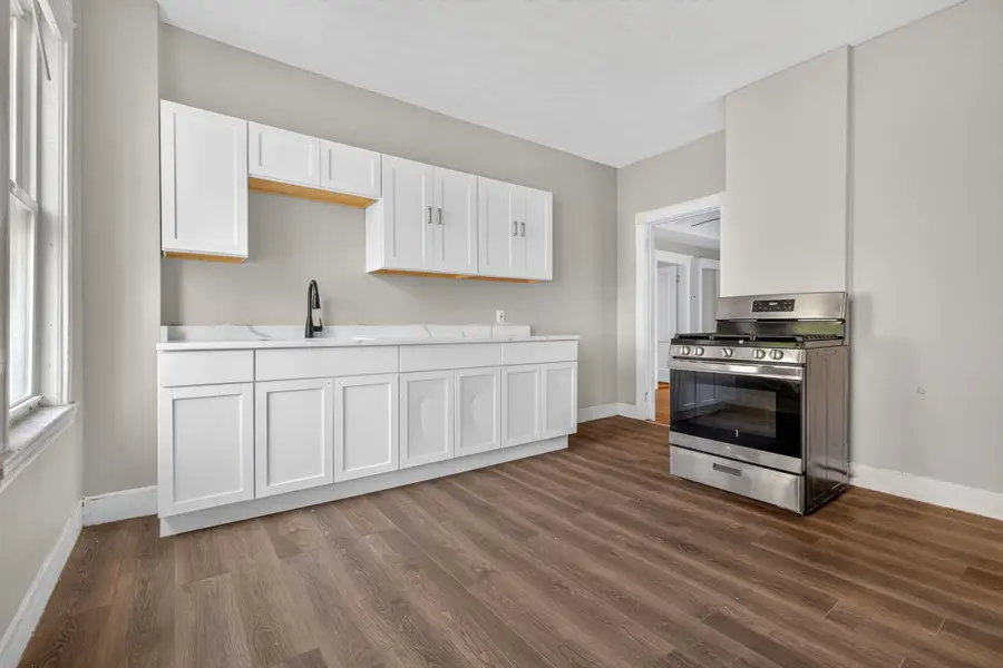 569 Norfolk St, Boston, MA 02126 - #3