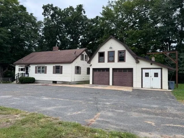 72 W Orange Rd, Orange, MA 01364 - #3