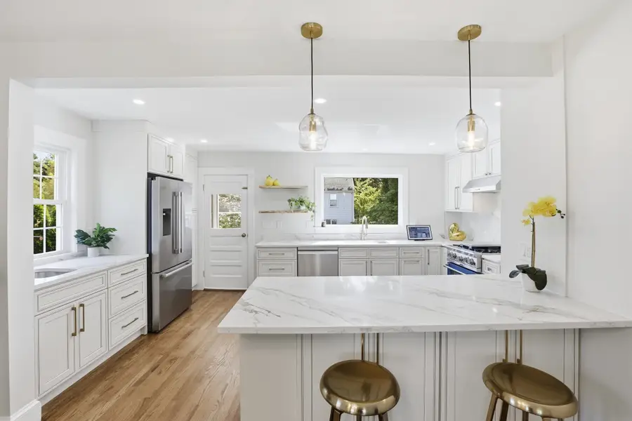 128 Watson Rd, Belmont, MA 02478 - #3