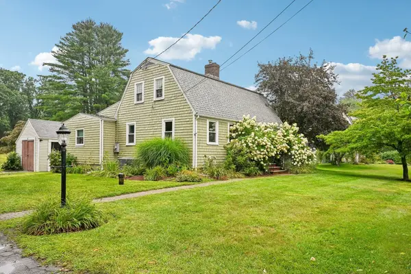 312 Red Acre Rd, Stow, MA 01775