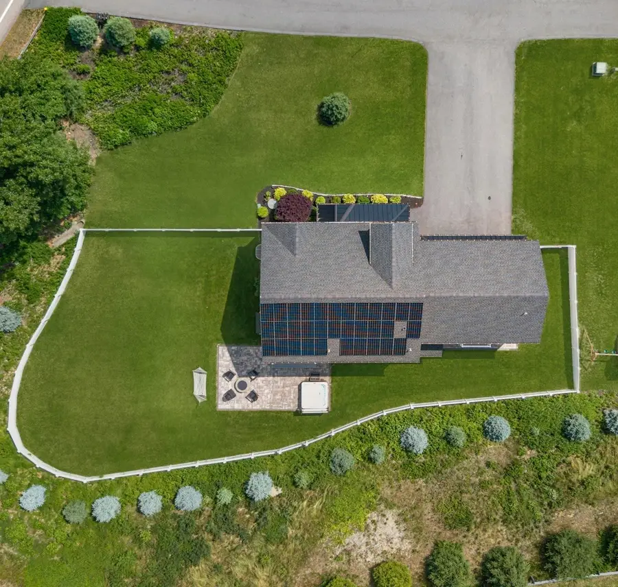 1 Lincoln Ct, Medfield, MA 02052 - #3