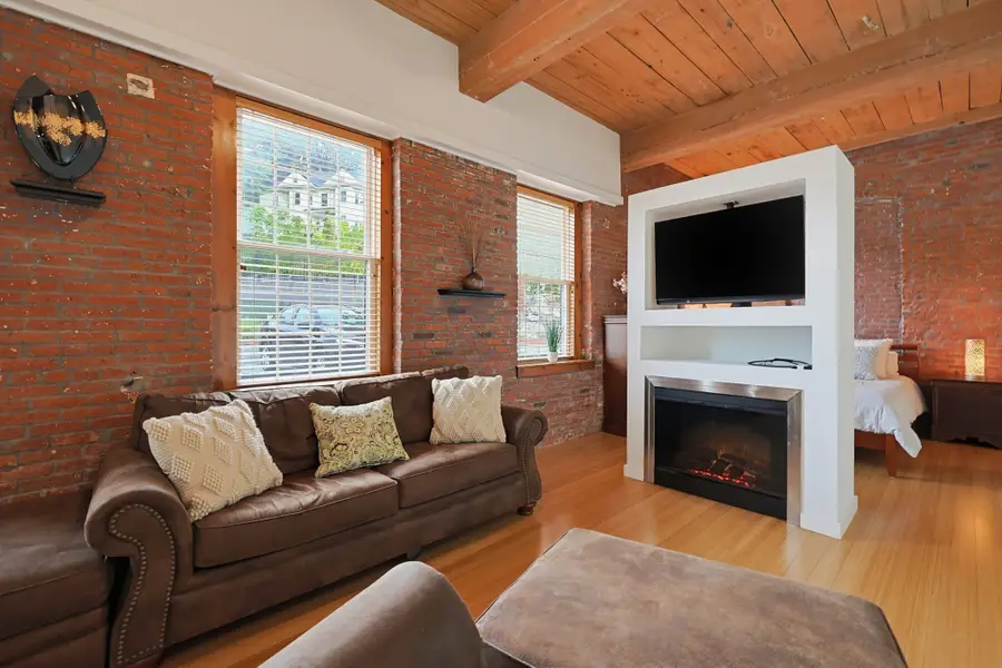 1511 Main Street #301, Worcester, MA 01603 - #3