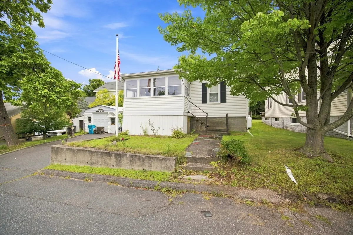 55 Park Ave, Ware, MA 01082 - #1