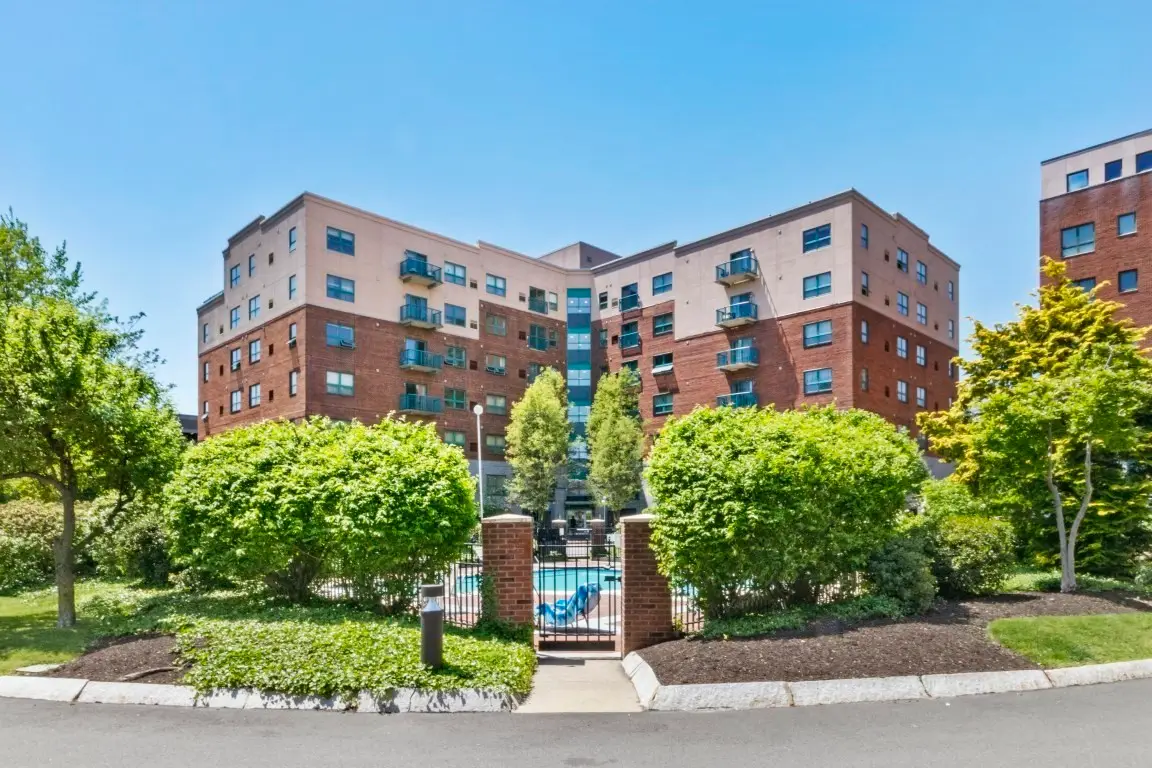 175 Cottage St #504, Chelsea, MA 02150 - #1