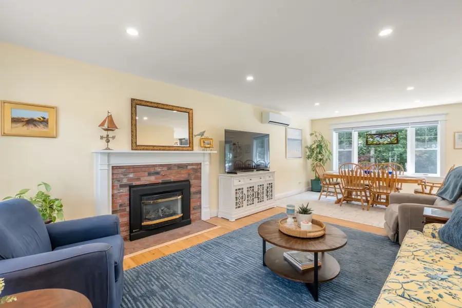 192 Winding Cove Rd, Marstons Mills, MA 02648 - #2